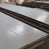 Temperlangan aşınmaya bardoshli po'lat plitalar